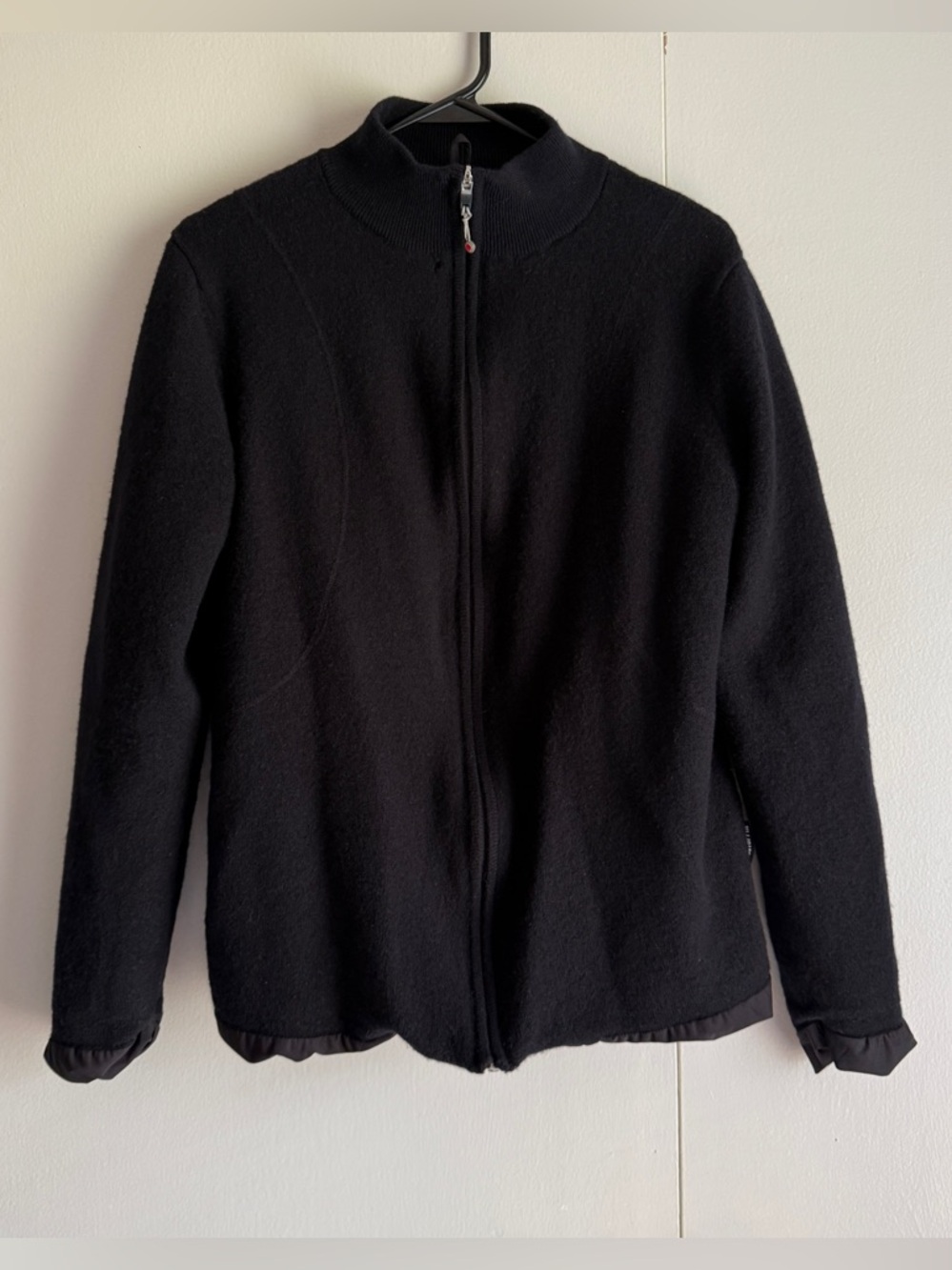 Sunice Black Wool Windstopper Zip Up Jacket Size Large
